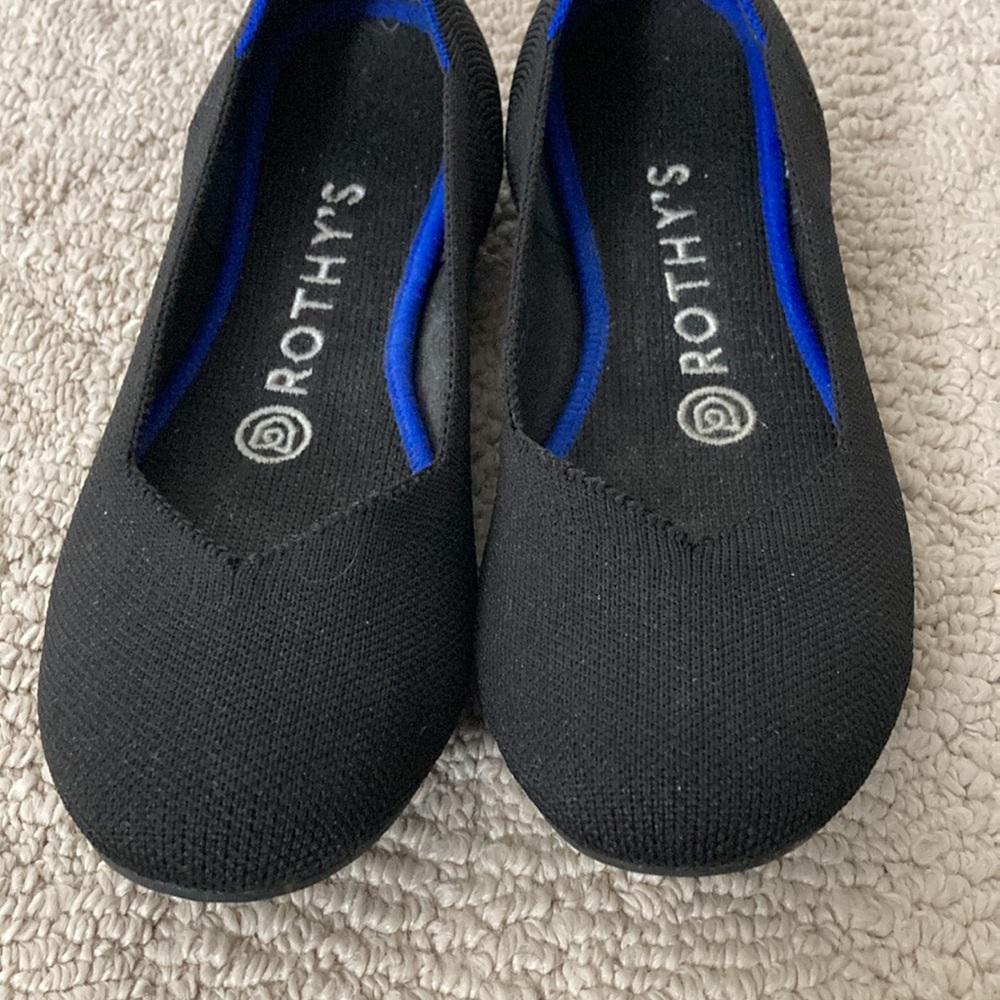 Rothy’s black flats size 6